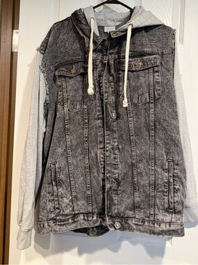 Sew In Love Two-Tone Hooded Jean Jacket in Black and Gray